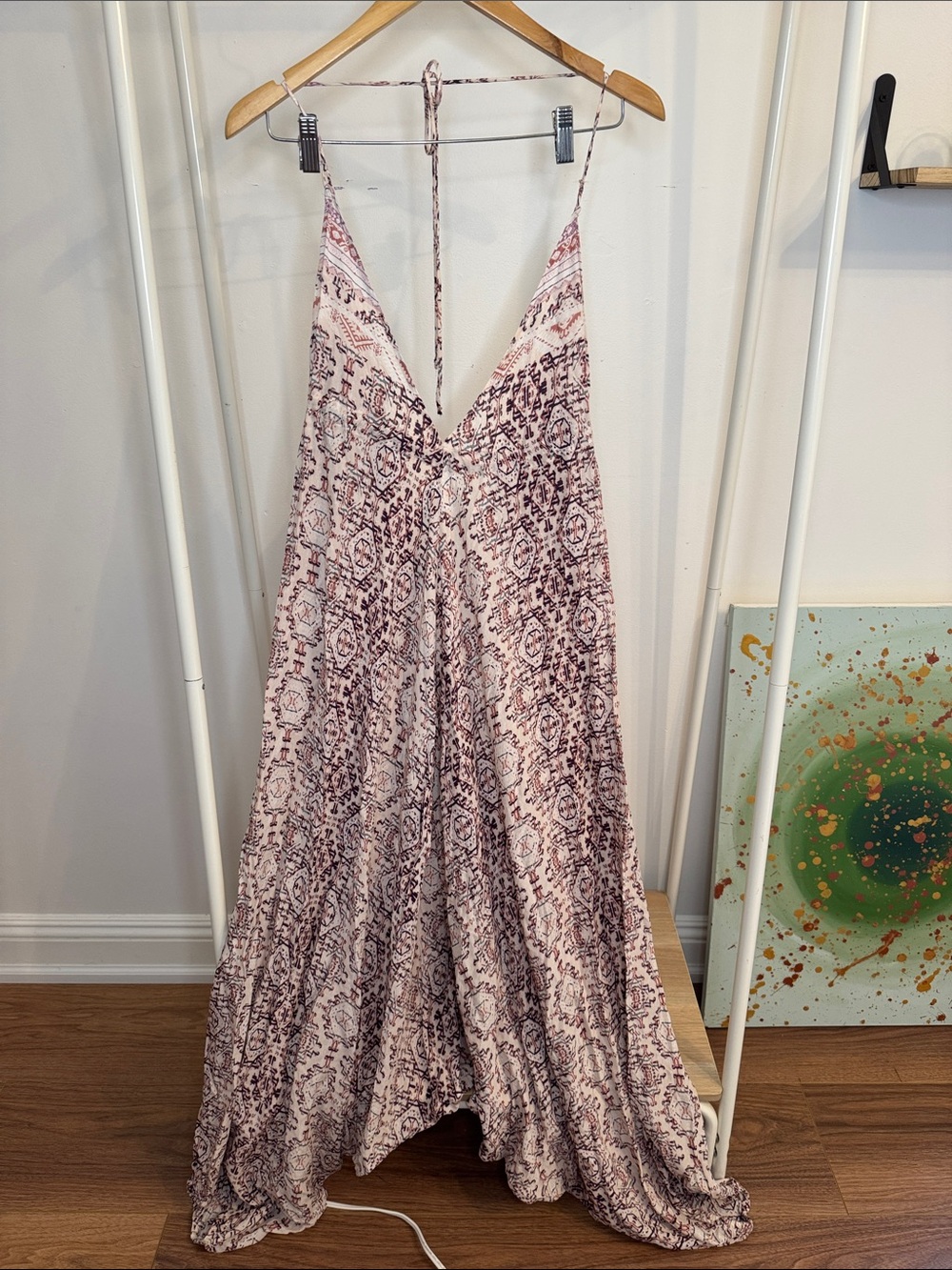 NWT strappy V-Neck Low Back Jumpsuit in Dusty Boho Pink Print